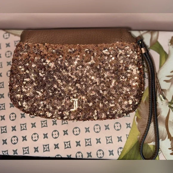 Juicy Couture Rose Gold Clutch - Picture 2 of 7